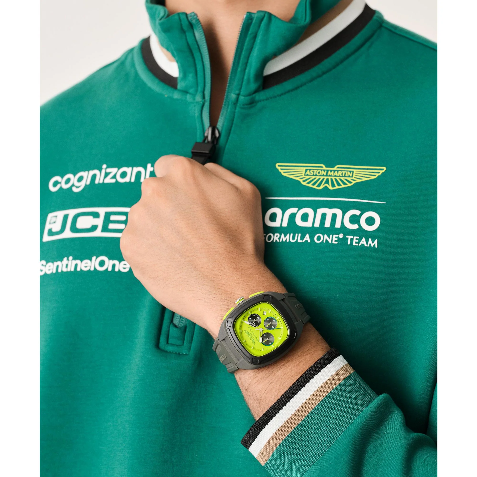 ASTON MARTIN Herren Uhr Analog Quarz AM FORMULA 1 MTFO1F504 Silikon - Image 5