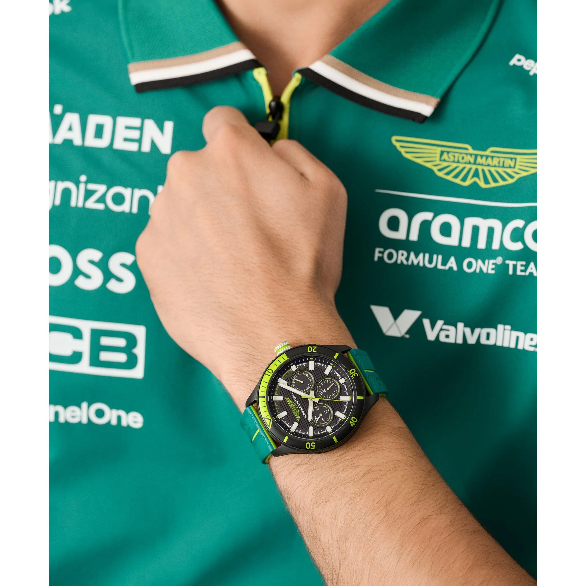 ASTON MARTIN Herren Uhr Analog Quarz AM FORMULA 1 MTFP1F501 Silikon - Image 5