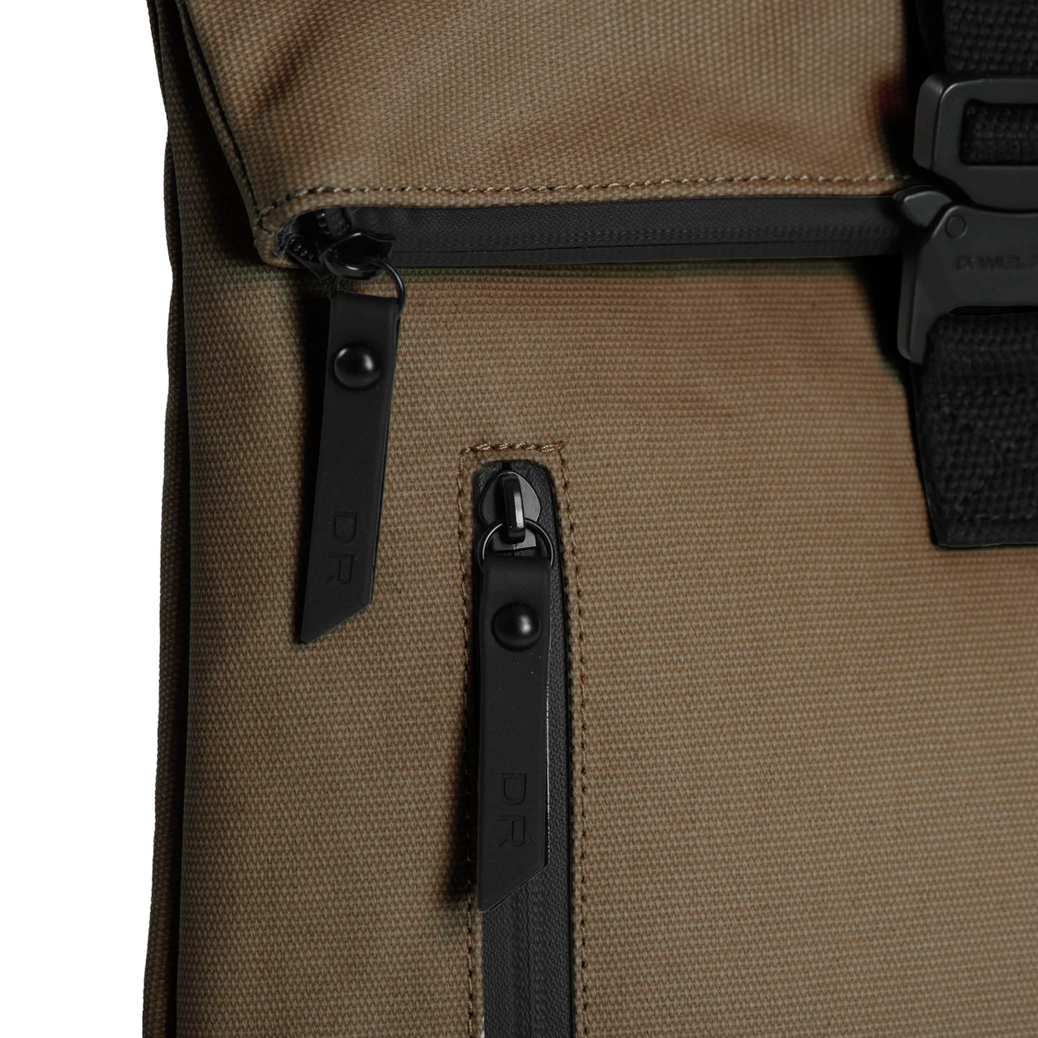 DANIEL RAY DR25.1609 Yeppoon Rolltop FREIZEITRUCKSACK black - Image 19