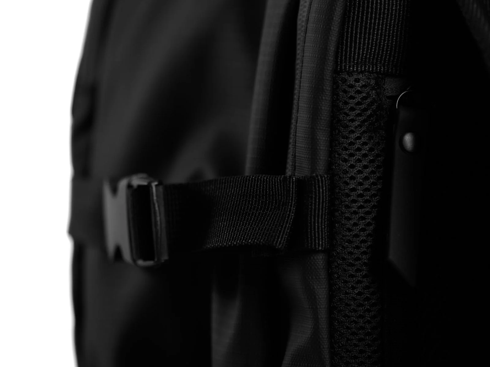 DANIEL RAY DRS25.1675 Groblershoop Vacuum Pocket Backpack Underseater 00 black - Image 2