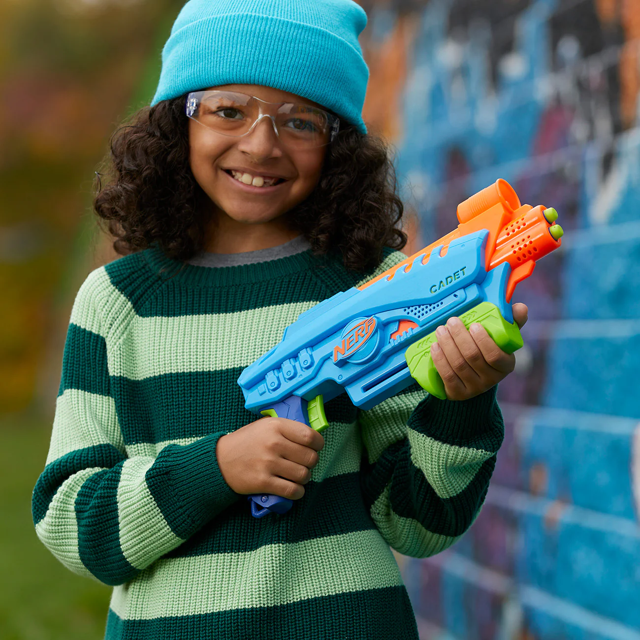 Nerf Elite Junior Ultimate Starter Set, 2 Easy-Play Blaster, 15 Nerf Elite Darts - Image 5