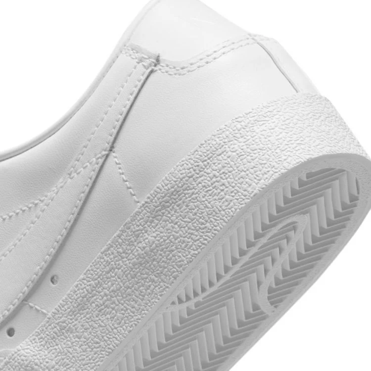 Nike Nike Wmns Blazer Low 77 - Image 19