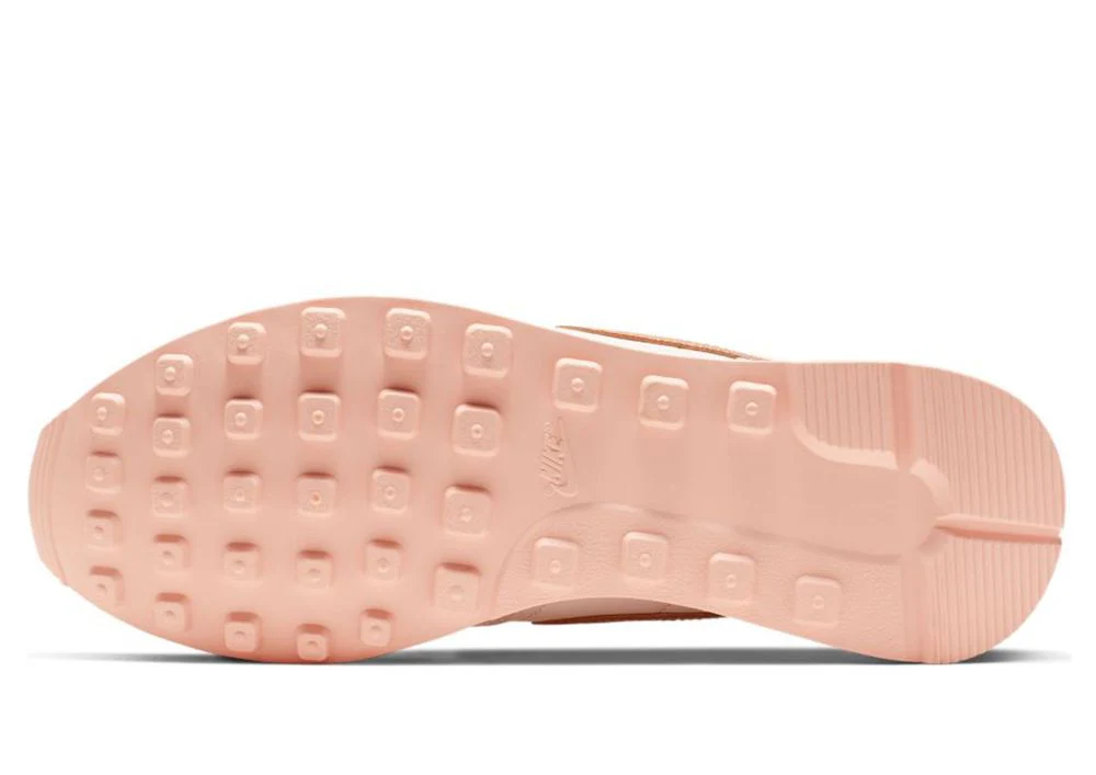 Nike Nike Wmns Internationalist Premium - Image 16