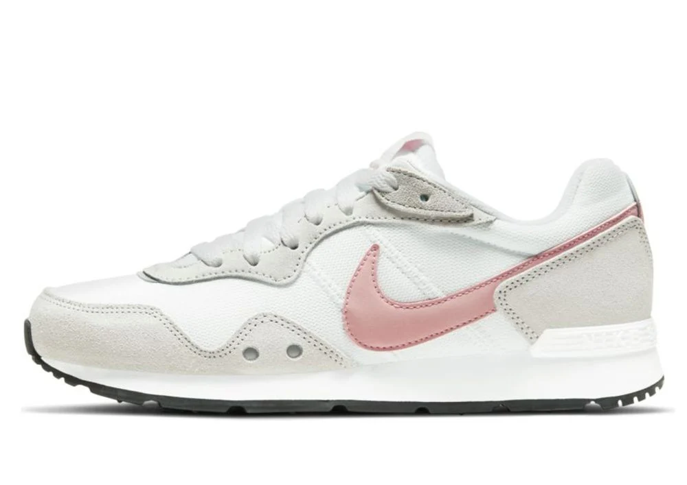 Nike Nike Wmns Venture Runner - Image 41