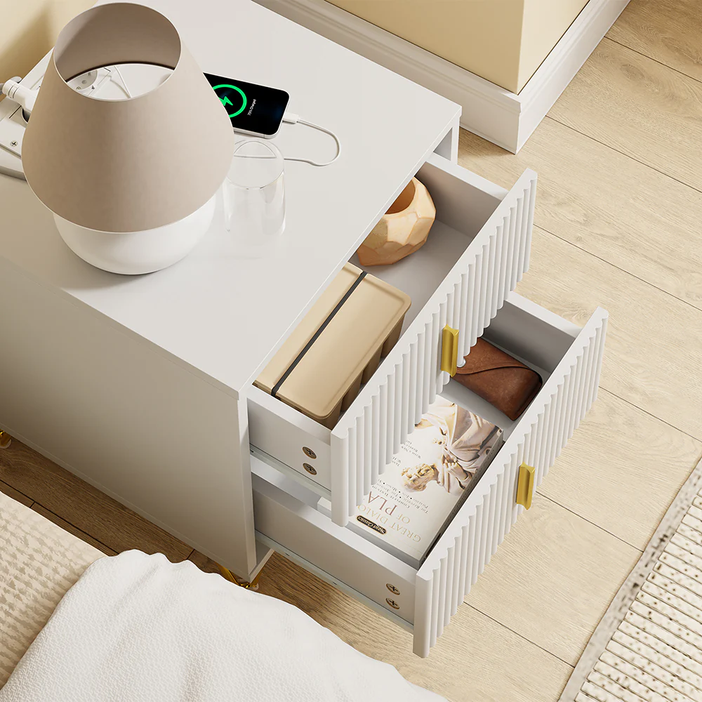 SoBuy Nachttisch mit USB-Ladestation Weiß 40x36x47cm Modern FBT115-E-W - Image 4