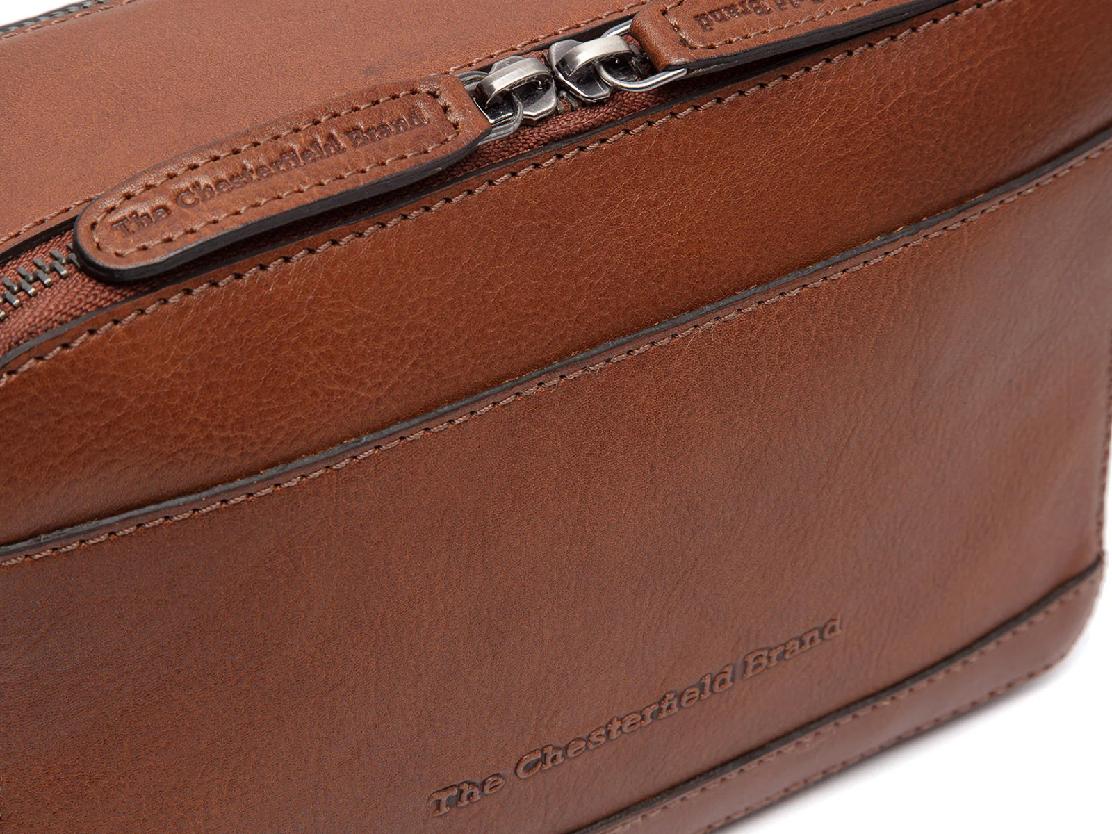 The Chesterfield Brand C48.1281 Bardolino umhängetasche Wax Pull Up Leder 31 cognac - Image 2