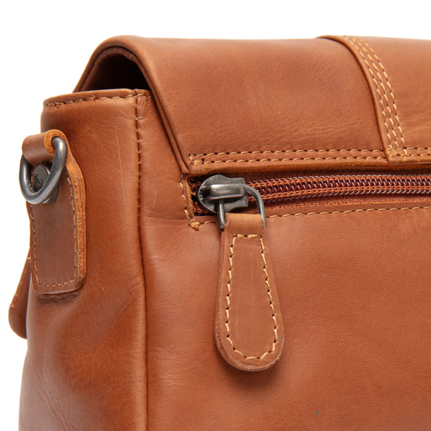 The Chesterfield Brand C48.1365 Clifden Umhängetasche Wax Pull Up Leder 00 black - Image 12