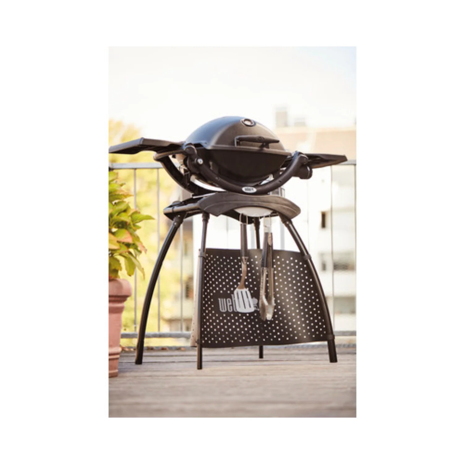Weber Q 1200 Stand, Black - Image 2