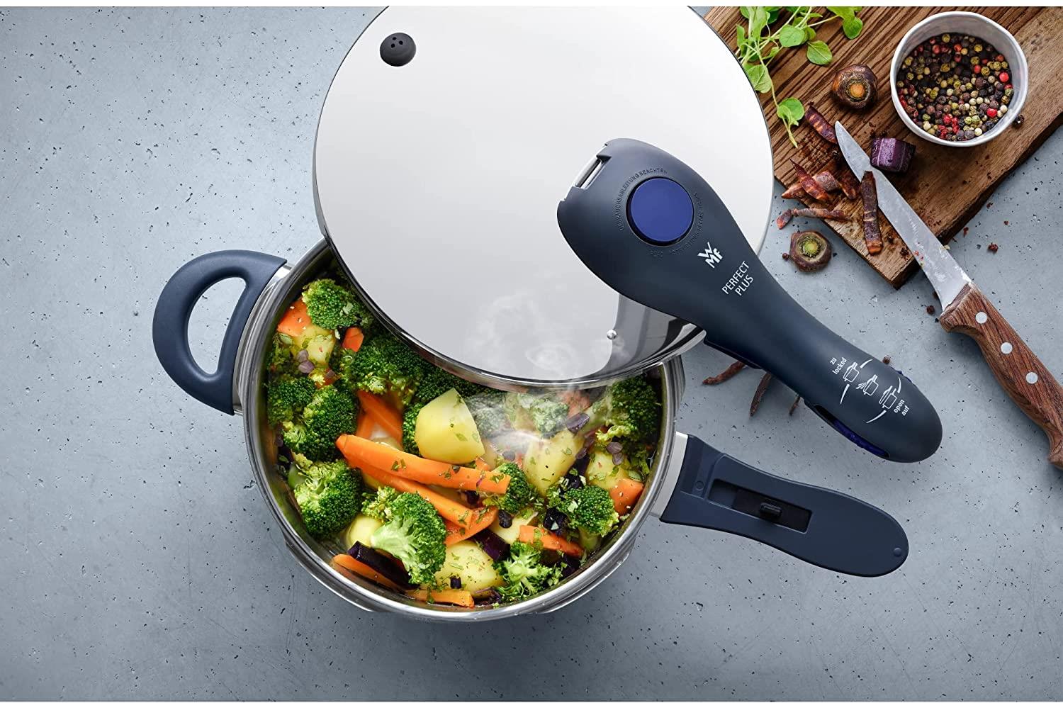 WMF Schnelltopf PERFECT PLUS 8,5 Liter mit Einsatz - Image 4